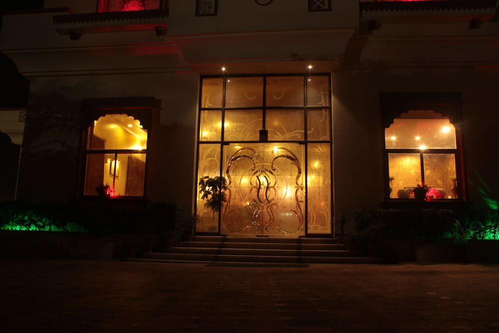 Hotel Jaipur Heritage Екстериор снимка